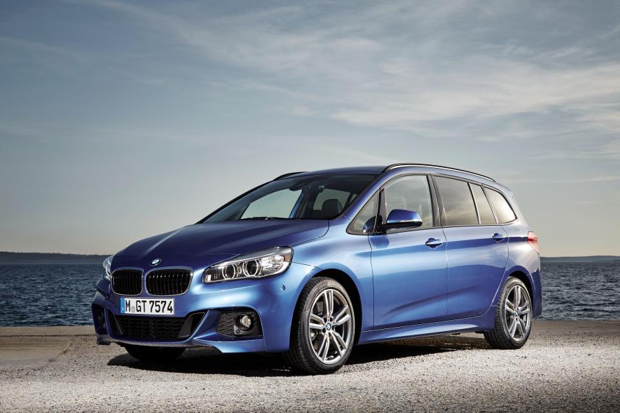  BMW 220i Gran Tourer M Sport Package 2015 года  (фото 1 из 32)